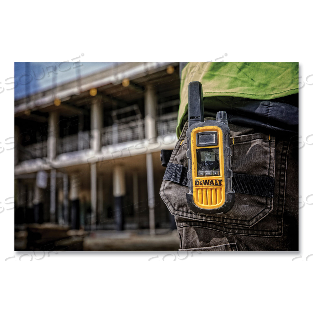 DXFRS800BCH TWO-WAY RADIOS, 2 W, 22 CHANNELS by DeWalt