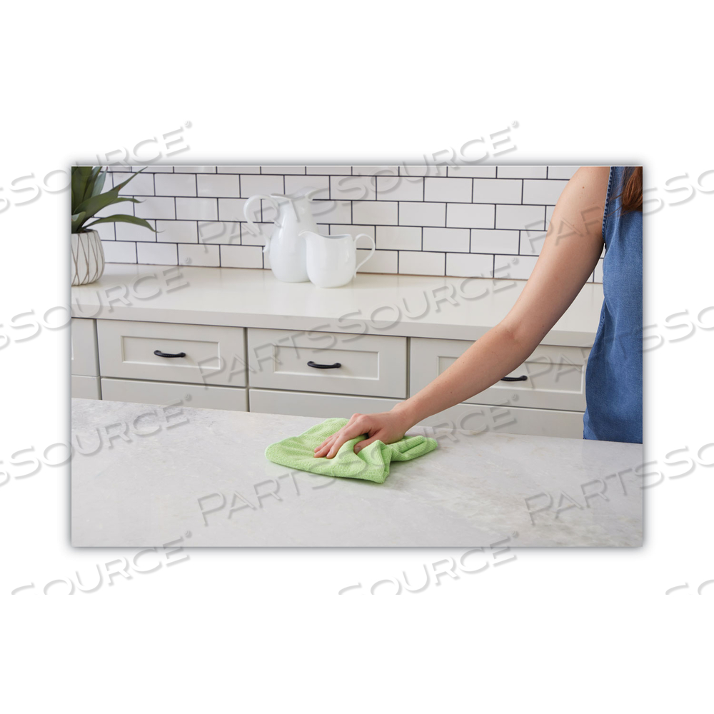 MICROFIBER CLEANING CLOTHS, 16 X 16, GREEN by Boardwalk MICROFIBER CLEANING CLOTHS, 16 X 16, GREEN by Boardwalk
