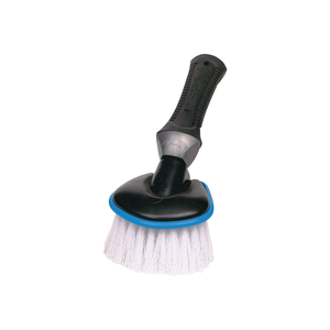 WHEEL AND BUMPER BRUSH 11 L WHITE by Carrand WHEEL AND BUMPER BRUSH 11 L WHITE by Carrand
