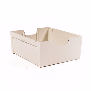 8 IN PLASTIC DRAWER by Datex-Ohmeda 8 IN PLASTIC DRAWER by Datex-Ohmeda