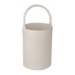 E8725 BOTTLE CARRIER WHITE OVERALL 16 H by Eagle Thermoplastics E8725 BOTTLE CARRIER WHITE OVERALL 16 H by Eagle Thermoplastics