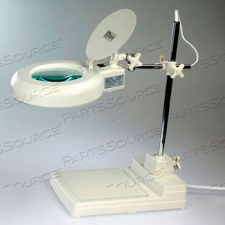DESKTOP FLUORESCENT MAGNIFIER LAMP by Mg Electronics