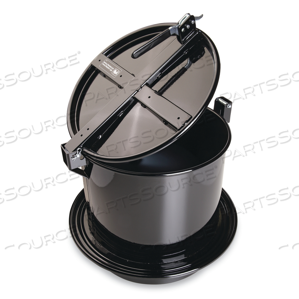 PIG LATCHING DRUM LID FOR DRAINING by New Pig Corporation PIG LATCHING DRUM LID FOR DRAINING by New Pig Corporation