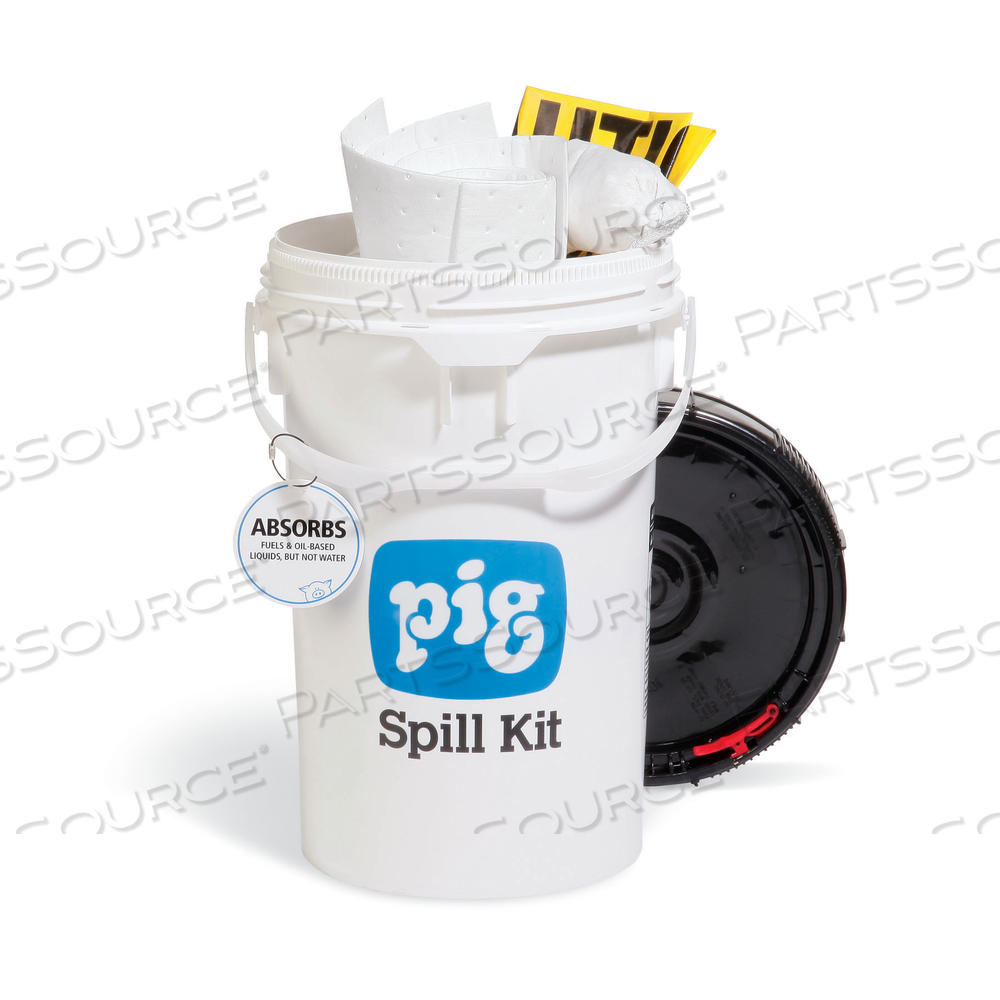 PIG OIL-ONLY SPILL KIT IN BUCKET by New Pig Corporation