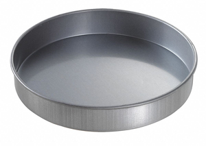 ROUND CAKE PAN PLAIN 9X1-1/2 by Chicago Metallic