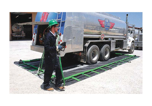 SPILL CONT. BERM RAPID RISE 4488 GAL PVC by Ultratech SPILL CONT. BERM RAPID RISE 4488 GAL PVC by Ultratech