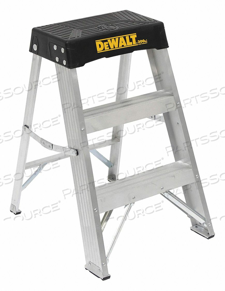 STEP STOOL 26-5/8 IN H 300 LB. ALUMINUM by DeWalt