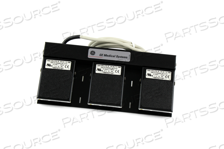 FOOT SWITCH 3-PEDALS IP68 FOOT SWITCH 3-PEDALS IP68