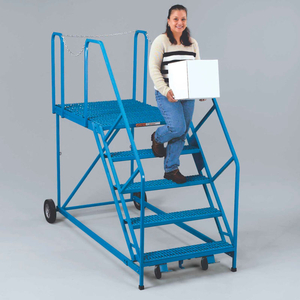 TRUCK/DOCK LADDER 6-STEP GRIP STRUT, BLUE 800LB. CAPACITY ASSEMBLED by EGA Products, Inc.