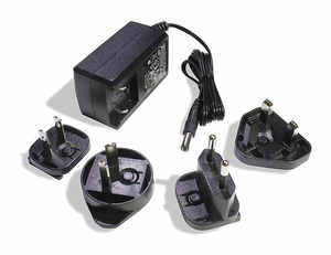 UNIVERSAL CHARGER 3 PC MIN by Monarch