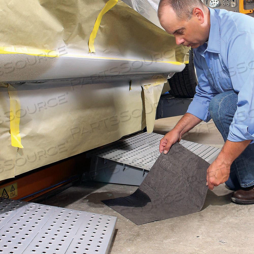 PIG ABSORBENT MAT PAD by New Pig Corporation