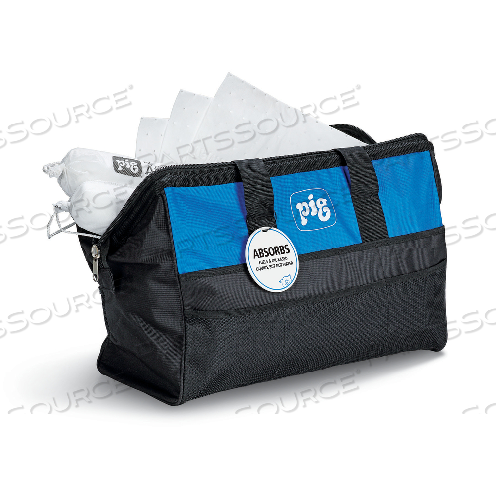 PIG OIL-ONLY SPILL KIT IN TOTE BAG by New Pig Corporation