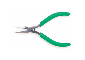 NEEDLE NOSE PLIER 5 L SERRATED by Xcelite