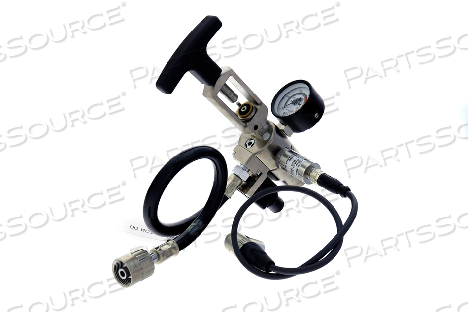 AIR PRESSURE REDUCER FOR ANESTHESIA MACHINE, NO YOKE by Draeger Inc.