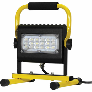 15W SLIM SERIES LED WORK LIGHT, 1440 LUMENS by Probuilt