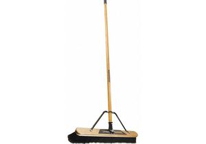 PUSH BROOM HEAD AND HANDLE 24 BLACK by Quickie