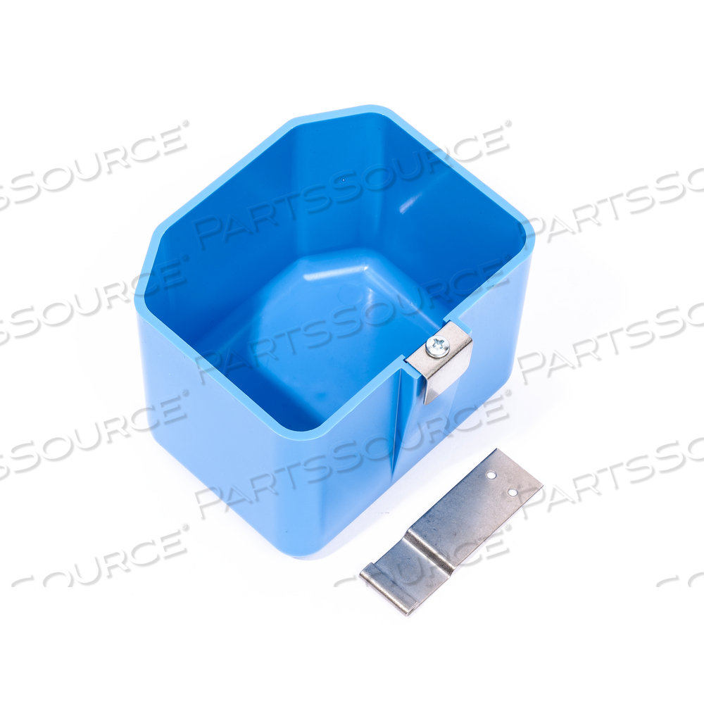 BOTTLE HOLDER, WATER, ENDO SMARTCAP™, BLUE, STERILE, FOR 250ML, 500ML AND 1L BOTTLES by Medivators (Cantel Medical) (now STERIS) BOTTLE HOLDER, WATER, ENDO SMARTCAP™, BLUE, STERILE, FOR 250ML, 500ML AND 1L BOTTLES by Medivators (Cantel Medical) (now STERIS)