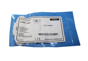 BATTERY DOOR, REPLACEMENT, CADD®-SOLIS, LATEX-FREE LATEX/LATEX-FREE, CE ENGLISH STANDARDS, FOR CADD®-SOLIS PUMP by Smiths Medical