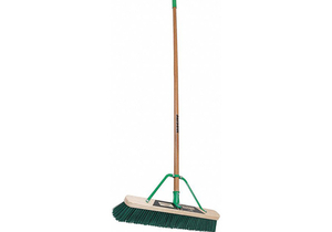 PUSH BROOM HEAD AND HANDLE 24 GREEN by Quickie