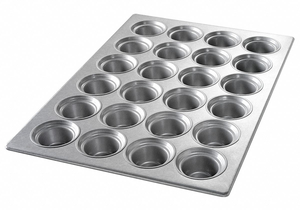 LARGE CROWN MUFFIN PAN 24 MOULDS by Chicago Metallic