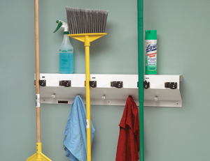 MOP/BROOM HOLDER 6 HANDLE 34 IN by The Clincher