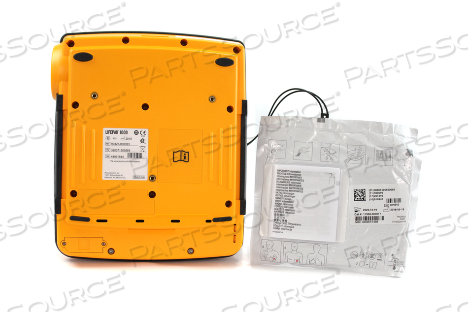 LIFEPAK 1000 ECG DISPLAY, STANDARD SETUP W/CARRY CASE, BATTERY & ELECTRODES by Physio-Control LIFEPAK 1000 ECG DISPLAY, STANDARD SETUP W/CARRY CASE, BATTERY & ELECTRODES by Physio-Control