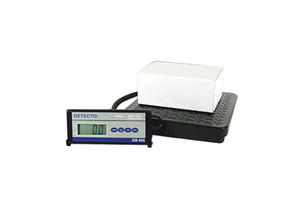 PORTABLE DIGITAL FLOOR SCALES, 150 LB X 0.2 LB/68 KG X 0.1 KG, LCD, 5 DIGIT, 7 SEGMENT, 96 MM WD X 35 MM HT by Detecto Scale / Cardinal Scale