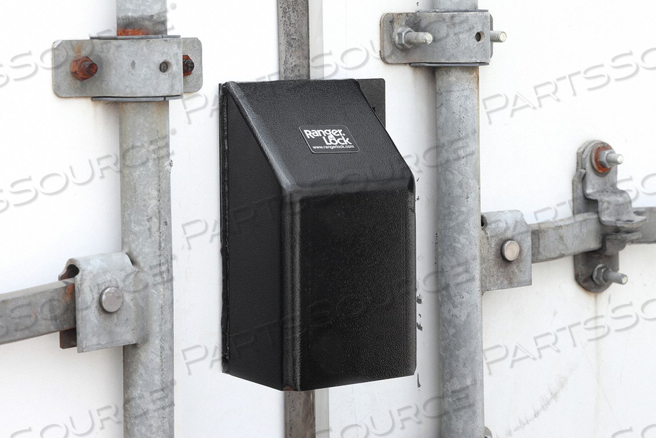 PADLOCK GUARD HARDENED STEEL BLK 4 L by Ranger Lock