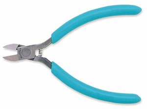 DIAGONAL CUTTING PLIER 15/32 L JAW by Xcelite