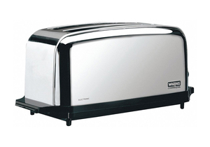 4-SLICE LIGHT DUTY TOASTER by Conair