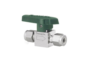 QUARTER TURN INSTRUMENT PLUG VALVE, 1/4 IN, 1.6 CV FLOW, 316 STAINLESS STEEL by Swagelok