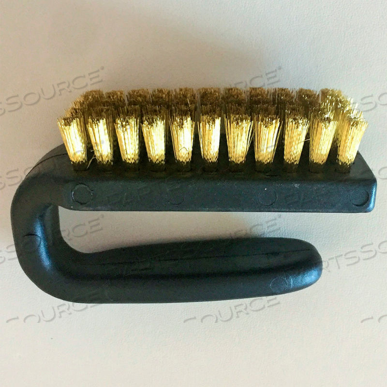 BRASS BRISTLE BRUSH, CURVED HANDLE, 3X1-1/2" by LPD Trade Inc