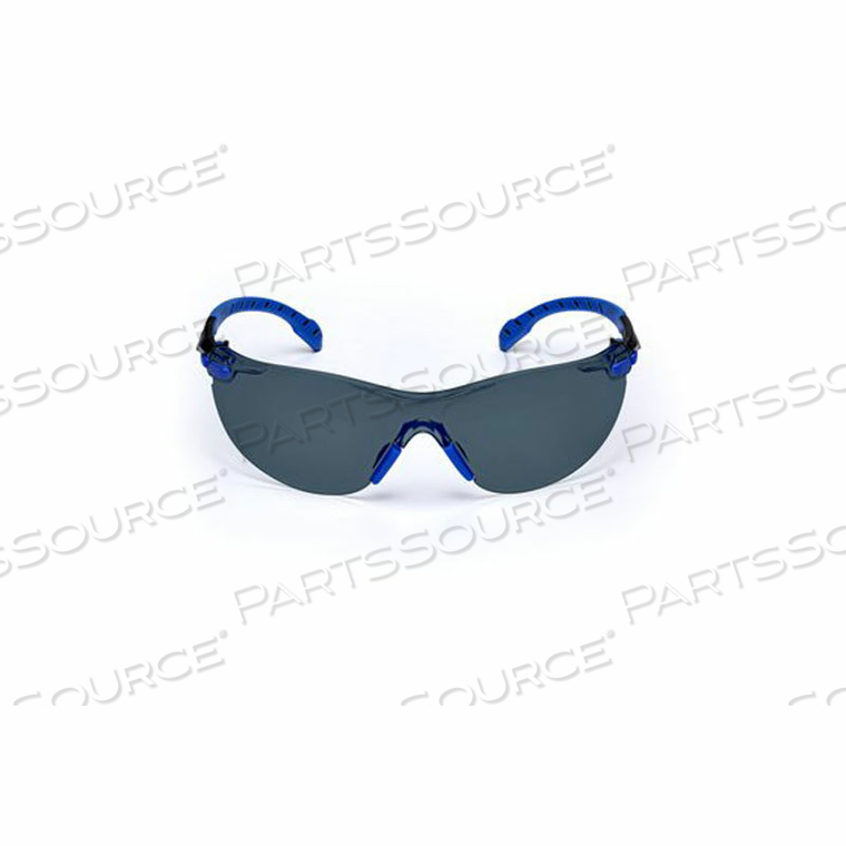 GREY ANTI-FOG LENS, 20EA/CS by 3M Consumer GREY ANTI-FOG LENS, 20EA/CS by 3M Consumer