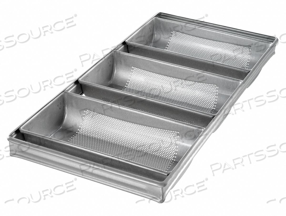 HEARTH BREAD PAN 3-STRAP by Chicago Metallic