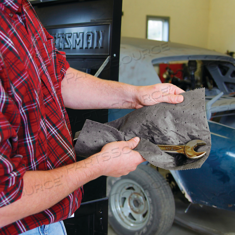 PIG ABSORBENT MAT ROLL IN DISPENSER BOX by New Pig Corporation