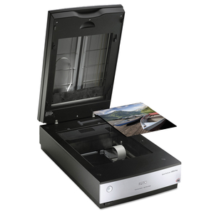 EPSON PERFECTION V850 PRO - FLATBED SCANNER - 8.5 IN X 11.7 IN - 6400 DPI X 9600 DPI - USB 2.0 by Epson EPSON PERFECTION V850 PRO - FLATBED SCANNER - 8.5 IN X 11.7 IN - 6400 DPI X 9600 DPI - USB 2.0 by Epson