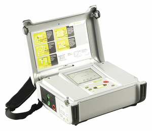 BATTERY OPERATED MEGOHMMETER LCD DISPLAY by Greenlee