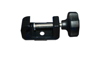 POLE CLAMP ASSEMBLY by CareFusion Alaris / 303