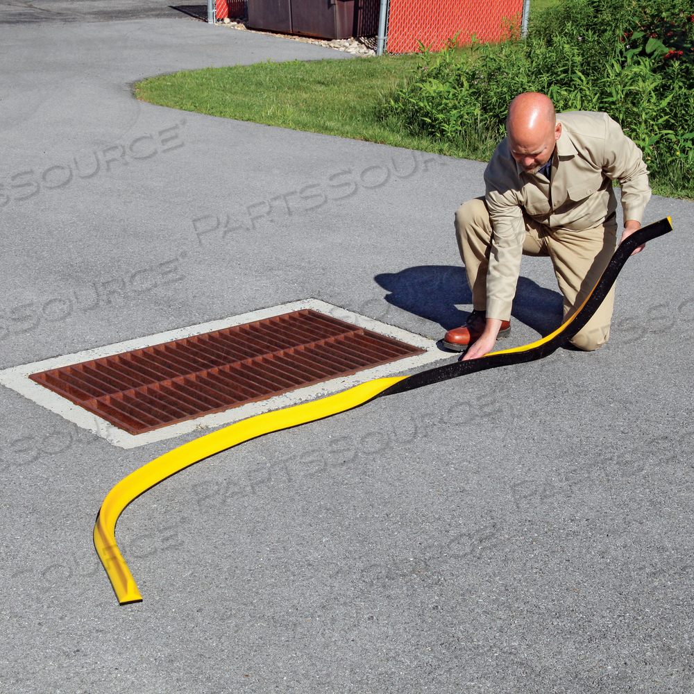 PIG SPILLBLOCKER ROUGH SURFACE DIKE by New Pig Corporation