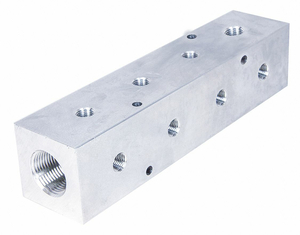 MANIFOLD 90 DEG. 8 OUTLETS 12 L by Pneumadyne