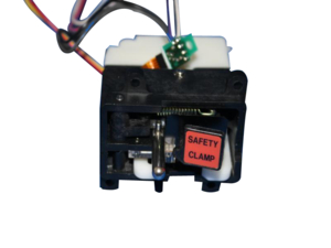 SAFETY SLIDE CLAMP ASSEMBLY FLO-GARD by Baxter Healthcare Corp.