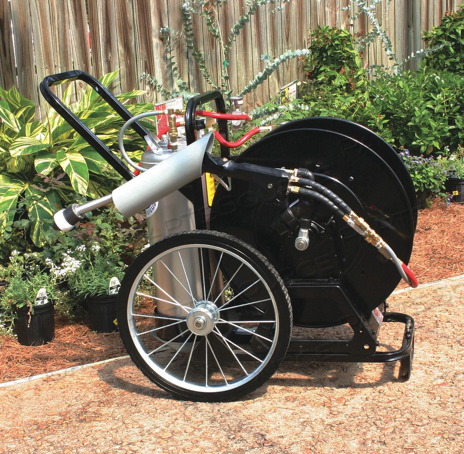 EQUIPMENT DECONTAMINATION SYSTEM by Fsi