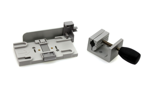CLAMP KIT, UNIVERSAL SIZE, FOR USE WITH: FOR MP2, M3002A X2 INTELLIVUE PATIENT MONITORS by Philips CLAMP KIT, UNIVERSAL SIZE, FOR USE WITH: FOR MP2, M3002A X2 INTELLIVUE PATIENT MONITORS by Philips