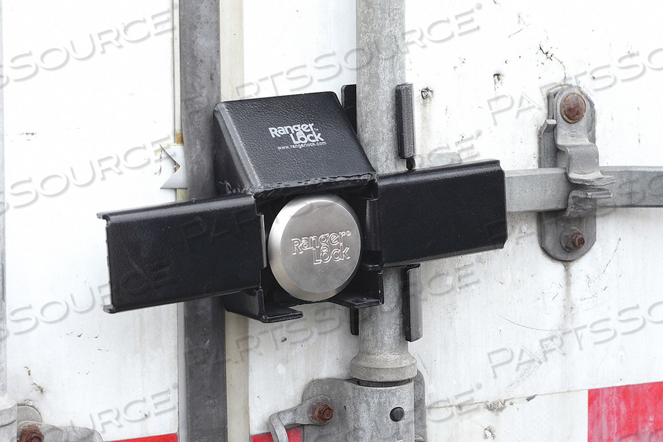 PADLOCK GUARD HARDENED STEEL BLK 12 L by Ranger Lock
