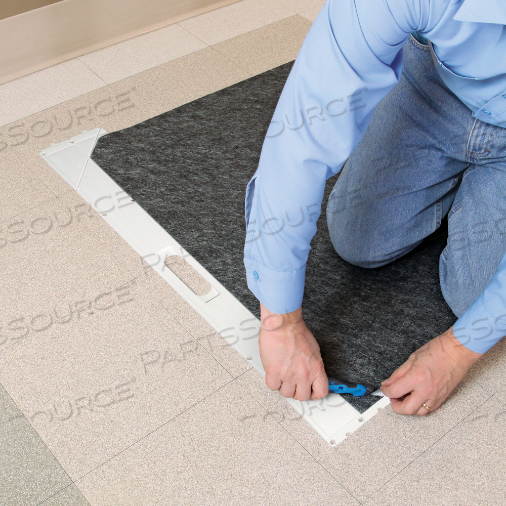 UTILITY BOARD & SAFETY KNIFE FOR GRIPPY MAT by New Pig Corporation UTILITY BOARD & SAFETY KNIFE FOR GRIPPY MAT by New Pig Corporation