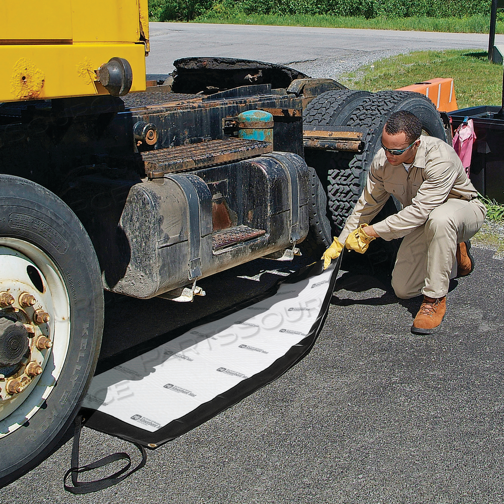 PIG OUTDOOR LEAK AND DRIP PAD SYSTEM by New Pig Corporation