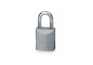 KEYED PADLOCK 29/32 IN RECTANGLE SILVER by Master Lock