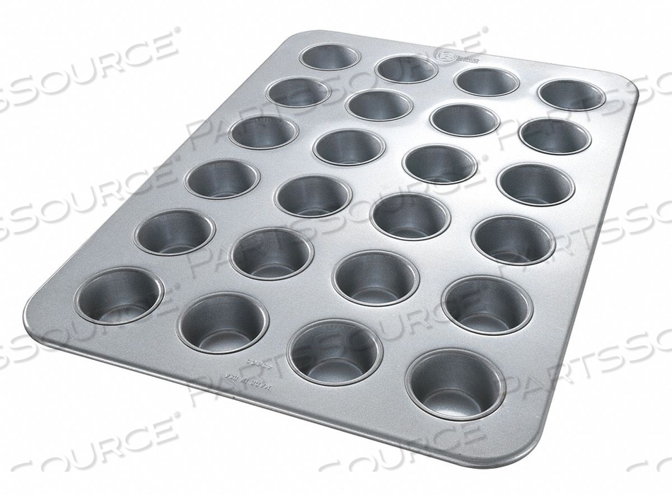 CUPCAKE/MUFFIN PAN 24 MOULDS by Chicago Metallic CUPCAKE/MUFFIN PAN 24 MOULDS by Chicago Metallic