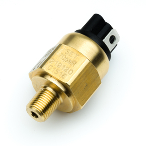 0.13" NPTM 70 PSIR PRESSURE SWITCH by STERIS Corporation