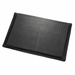DIAMOND DELUXE SOFT FOOT MAT 9/16" THICK 3' X 75' BLACK by Apache Inc.